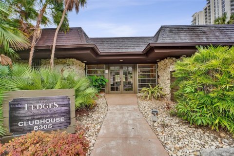 Condominio en venta en Miami, Florida, 2 dormitorios, 96.99 m2 № 1964944 - foto 17