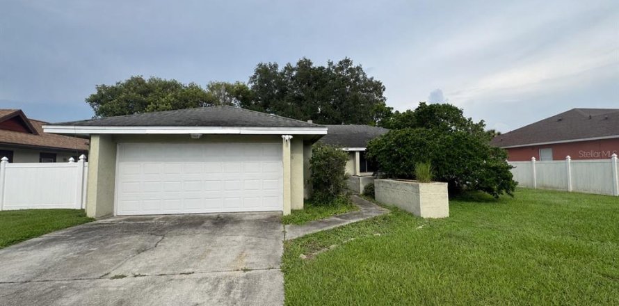 Villa ou maison à Orlando, Floride 3 chambres, 158.12 m2 № 2290466