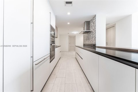 Condo in Miami, Florida, 3 bedrooms  № 2240153 - photo 6