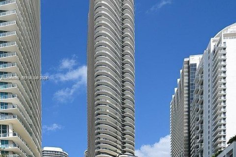 Condo in Miami, Florida, 3 bedrooms  № 2240153 - photo 27