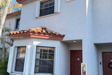 Touwnhouse à Miami, Floride 2 chambres, 112.41 m2 № 2051508