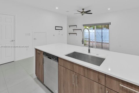 Copropriété à louer à Delray Beach, Floride: 3 chambres, 129.23 m2 № 1979351 - photo 5