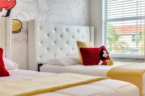 Touwnhouse à vendre à Kissimmee, Floride: 2 chambres, 107.86 m2 № 2324538 - photo 13