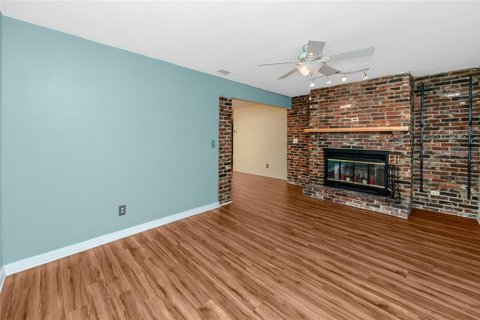 Casa en venta en Seminole, Florida, 5 dormitorios, 233.74 m2 № 1725560 - foto 10