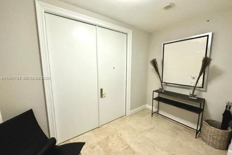 Copropriété à louer à Aventura, Floride: 3 chambres, 303.23 m2 № 1990366 - photo 9