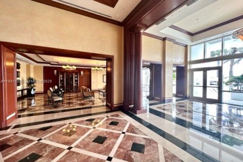 Copropriété à louer à Aventura, Floride: 3 chambres, 303.23 m2 № 1990366 - photo 6