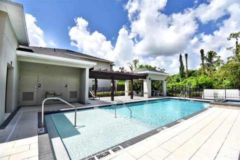 Townhouse in Kissimmee, Florida 3 bedrooms, 147.81 sq.m. № 2207776 - photo 14