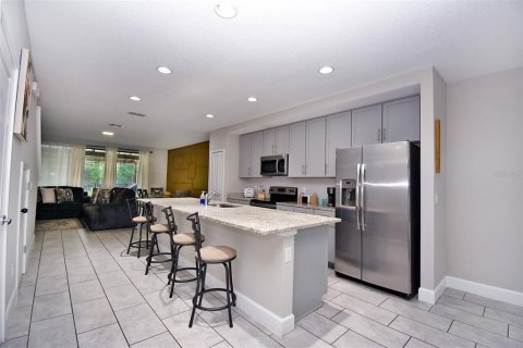 Townhouse in Kissimmee, Florida 3 bedrooms, 147.81 sq.m. № 2207776 - photo 3