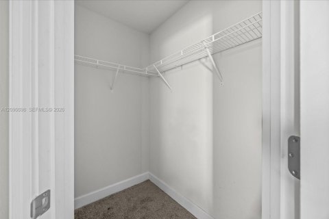 Villa ou maison à vendre à Port St. Lucie, Floride: 4 chambres, 177.26 m2 № 2406052 - photo 18