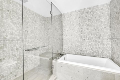 Copropriété à vendre à Miami, Floride: 1 chambre, 82.31 m2 № 1938053 - photo 22