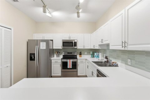 Casa en venta en Kissimmee, Florida, 3 dormitorios, 137.87 m2 № 2167013 - foto 12