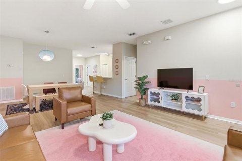 Casa en venta en Kissimmee, Florida, 3 dormitorios, 137.87 m2 № 2167013 - foto 4