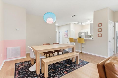 Casa en venta en Kissimmee, Florida, 3 dormitorios, 137.87 m2 № 2167013 - foto 9