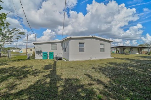 House in Port Charlotte, Florida 3 bedrooms, 81.2 sq.m. № 1788261 - photo 25