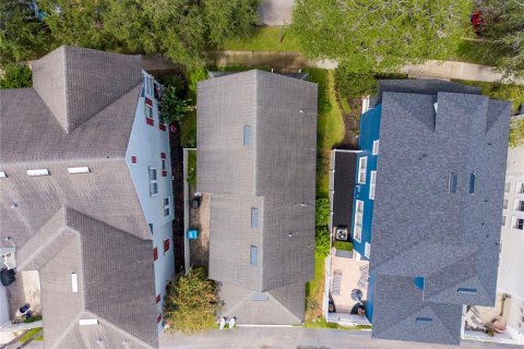 Casa en venta en Orlando, Florida, 3 dormitorios, 170.75 m2 № 2299668 - foto 11