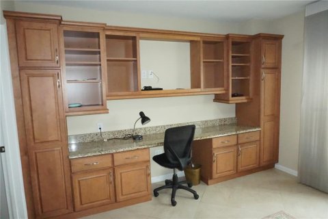 Купить кондоминиум в Сент-Питерсберг, Флорида 5 комнат, 103.12м2, № 1721593 - фото 17