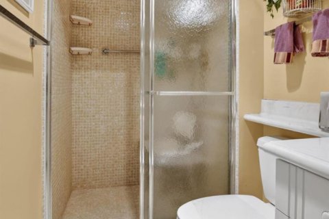 Condo in Deerfield Beach, Florida, 2 bedrooms  № 2177234 - photo 28