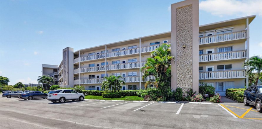 Condo in Deerfield Beach, Florida, 2 bedrooms  № 2177234