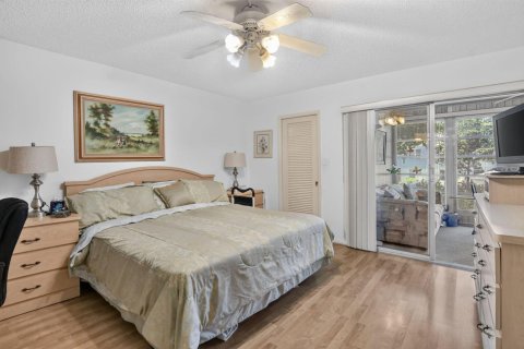 Condo in Deerfield Beach, Florida, 2 bedrooms  № 2177234 - photo 14