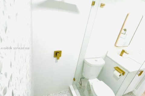 Copropriété à vendre à Pembroke Pines, Floride: 2 chambres, 88.54 m2 № 2088845 - photo 14