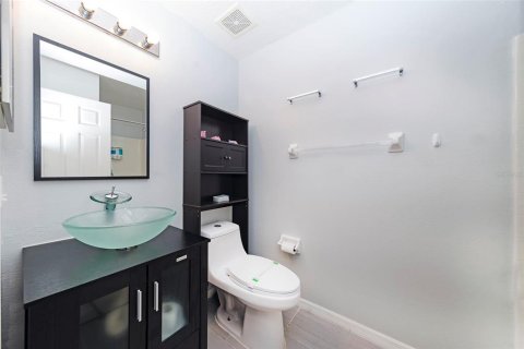 Купить виллу или дом в Киссимми, Флорида 8 комнат, 215.25м2, № 2148763 - фото 21