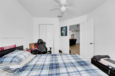 House in Coconut Creek, Florida 3 bedrooms, 133.97 sq.m. № 1922973 - photo 12