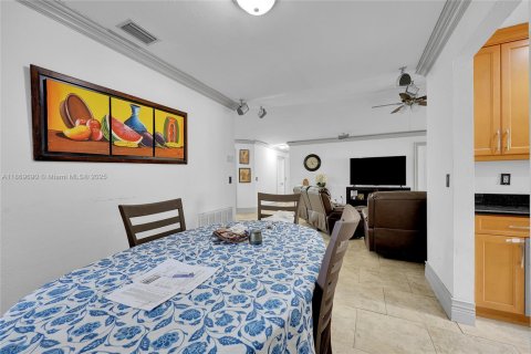 House in Coconut Creek, Florida 3 bedrooms, 133.97 sq.m. № 1922973 - photo 7