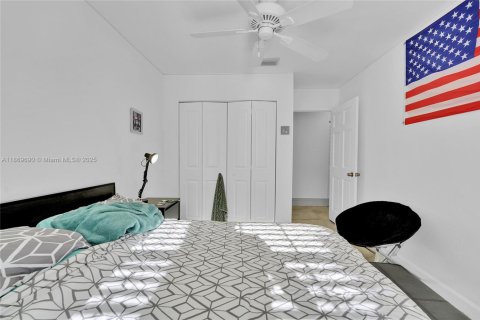 House in Coconut Creek, Florida 3 bedrooms, 133.97 sq.m. № 1922973 - photo 16