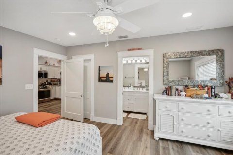House in Venice, Florida 3 bedrooms, 125.88 sq.m. № 1908043 - photo 27