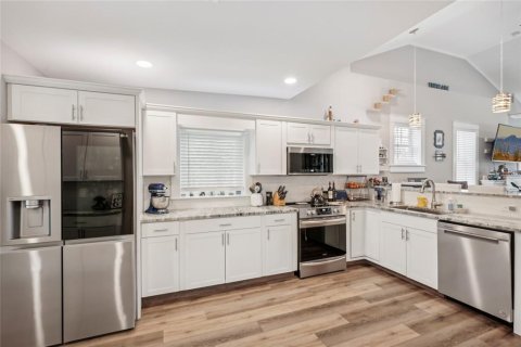 House in Venice, Florida 3 bedrooms, 125.88 sq.m. № 1908043 - photo 7
