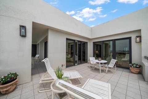 Condominio en venta en Belleair, Florida, 3 dormitorios, 111.48 m2 № 1670192 - foto 2