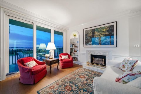 Condominio en venta en Belleair, Florida, 3 dormitorios, 111.48 m2 № 1670192 - foto 10