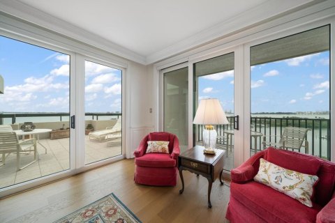 Condominio en venta en Belleair, Florida, 3 dormitorios, 111.48 m2 № 1670192 - foto 11