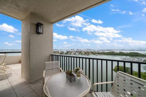 Condominio en venta en Belleair, Florida, 3 dormitorios, 111.48 m2 № 1670192 - foto 30
