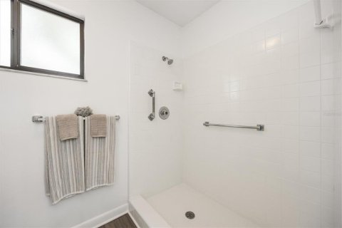 Villa ou maison à vendre à Gainesville, Floride: 2 chambres, 123.37 m2 № 1906513 - photo 15