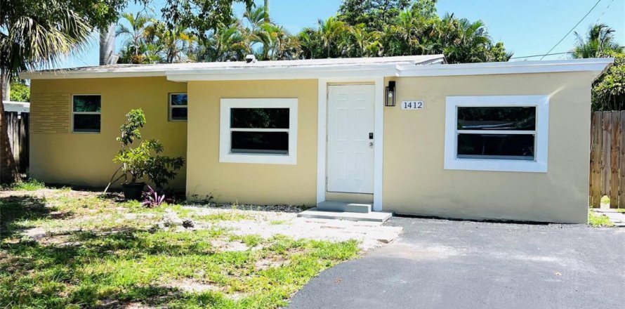 House in Pompano Beach, Florida 4 bedrooms, 102.56 sq.m. № 2081938