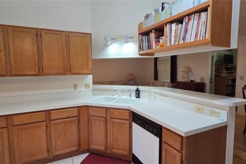 House in Lake Wales, Florida 3 bedrooms, 143.72 sq.m. № 1898434 - photo 3