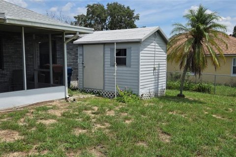 House in Lake Wales, Florida 3 bedrooms, 143.72 sq.m. № 1898434 - photo 12
