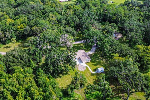 House in Lakeland, Florida 3 bedrooms, 144 sq.m. № 1910153 - photo 6