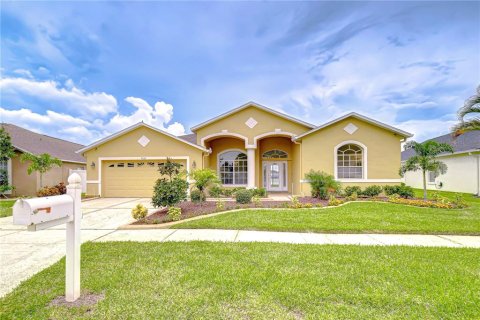 Villa ou maison à vendre à Riverview, Floride: 4 chambres, 232.91 m2 № 1877474 - photo 1