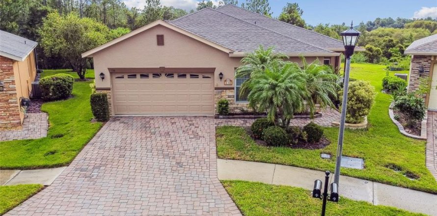 Casa en Kissimmee, Florida 3 dormitorios, 180.79 m2 № 1918609