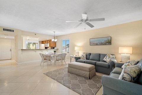 Condo in Jupiter, Florida, 2 bedrooms  № 2182313 - photo 14