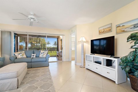 Condo in Jupiter, Florida, 2 bedrooms  № 2182313 - photo 13