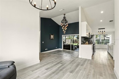 House in Malabar, Florida 3 bedrooms, 176.42 sq.m. № 1827309 - photo 10