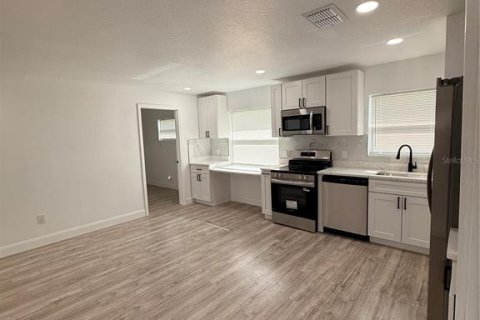 Casa en venta en Wauchula, Florida, 3 dormitorios, 112.13 m2 № 1905145 - foto 7