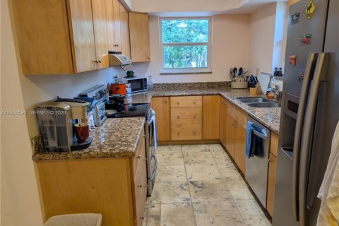 Propiedad comercial en venta en Fort Lauderdale, Florida № 2090424 - foto 22