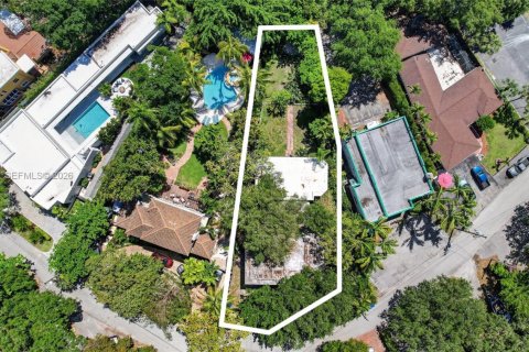 Propiedad comercial en Fort Lauderdale, Florida № 2090424
