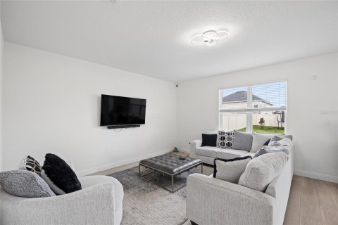 Villa ou maison à vendre à Davenport, Floride: 5 chambres, 238.39 m2 № 2416819 - photo 3