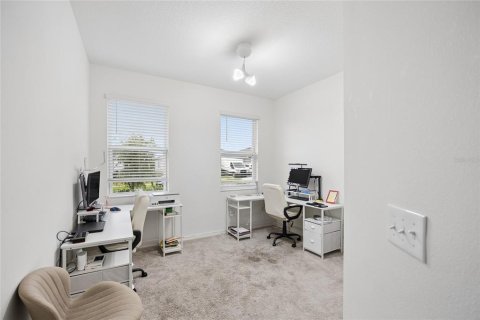 Villa ou maison à vendre à Davenport, Floride: 5 chambres, 238.39 m2 № 2416819 - photo 8