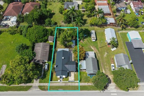 Villa ou maison à vendre à Homestead, Floride: 2 chambres, 103.86 m2 № 2406188 - photo 3